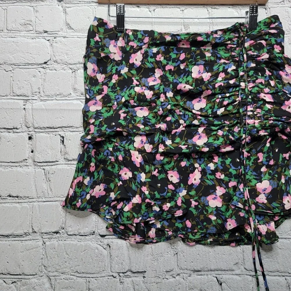 Veronica Beard Violet‎ Painted Ruched 100% Silk Mini Skirt Size 8